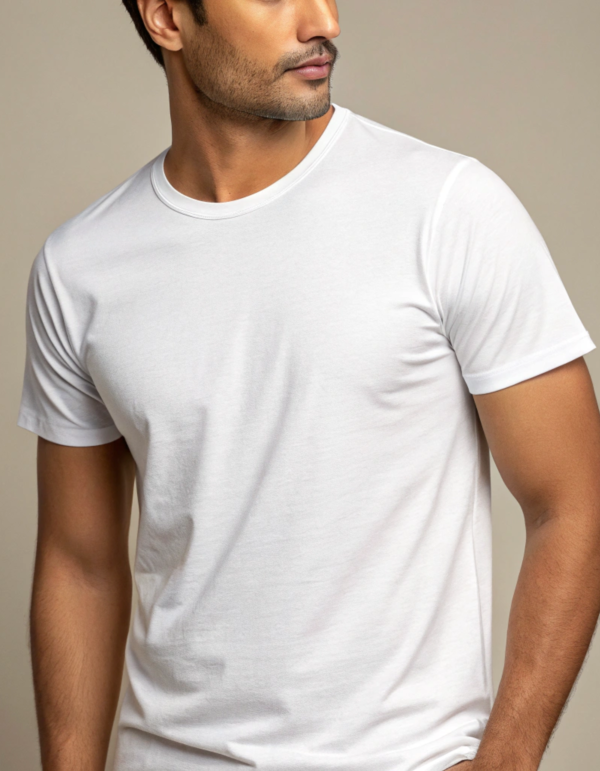 Polar White Men Regular Fit Tee - Image 2