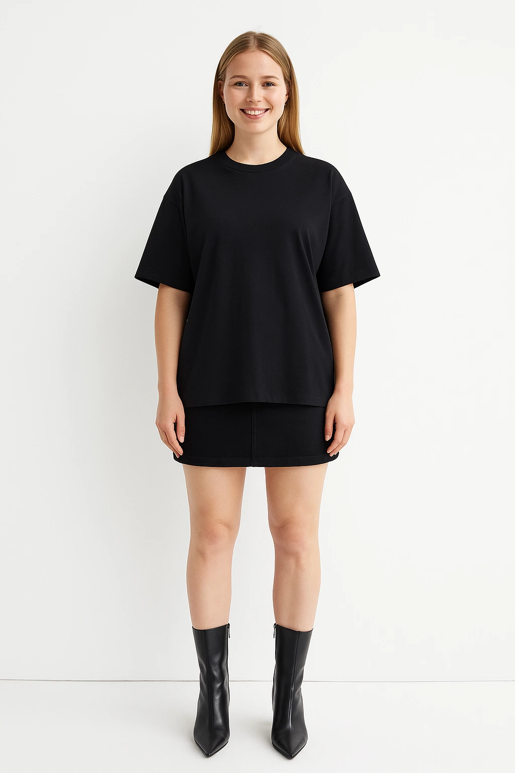 Resillie8 Black Women Oversized T-shirt featuring a relaxed fit, dropped shoulders, ribbed neckline, and straight-cut hem, made from a soft cotton-polyester blend for all-day comfort and effortless style.